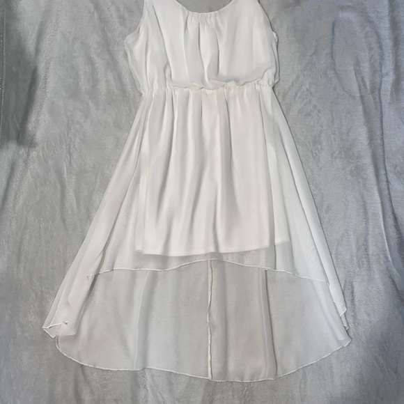 White high low dress - Picture 2 of 5